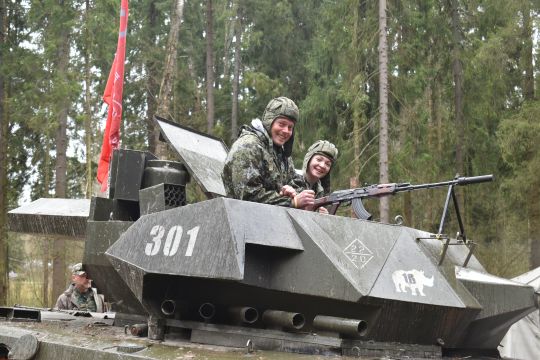 Катание на танках «Милитари-Тур»